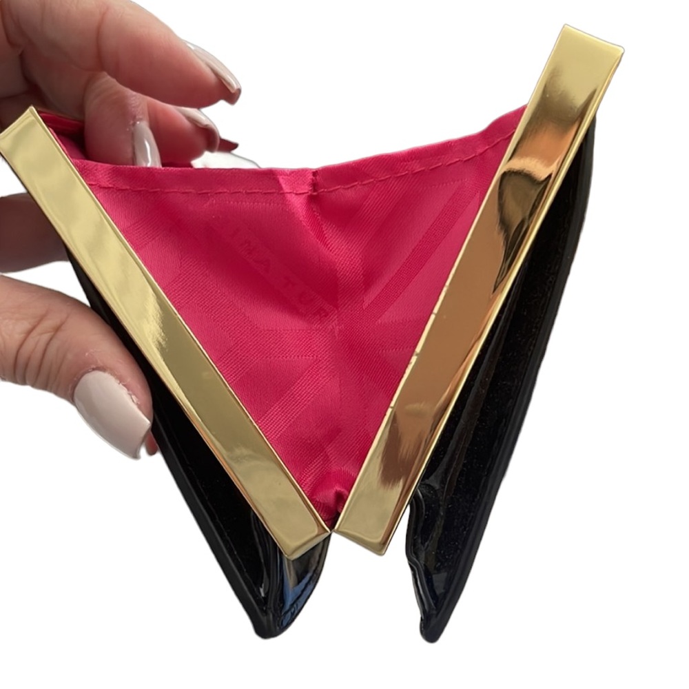 Trina Turk CHEERS clutch.  Adorable. Pocket inside. Very different. - Picture 9 of 12